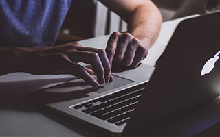 阿根廷天蓝色上身 那不勒斯4球屠狼再敬老马